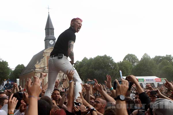 FRANK CARTER AND THE RATTLESNAKES - 2017-06-30 - ARRAS - La Citadelle - Main Stage - 